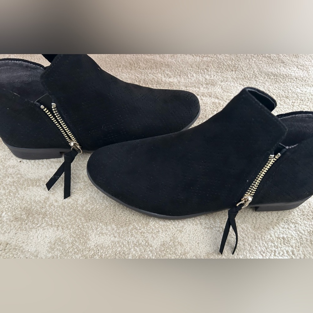 Dr. Scholl’s Rate Zip Black Booties sz 8, New